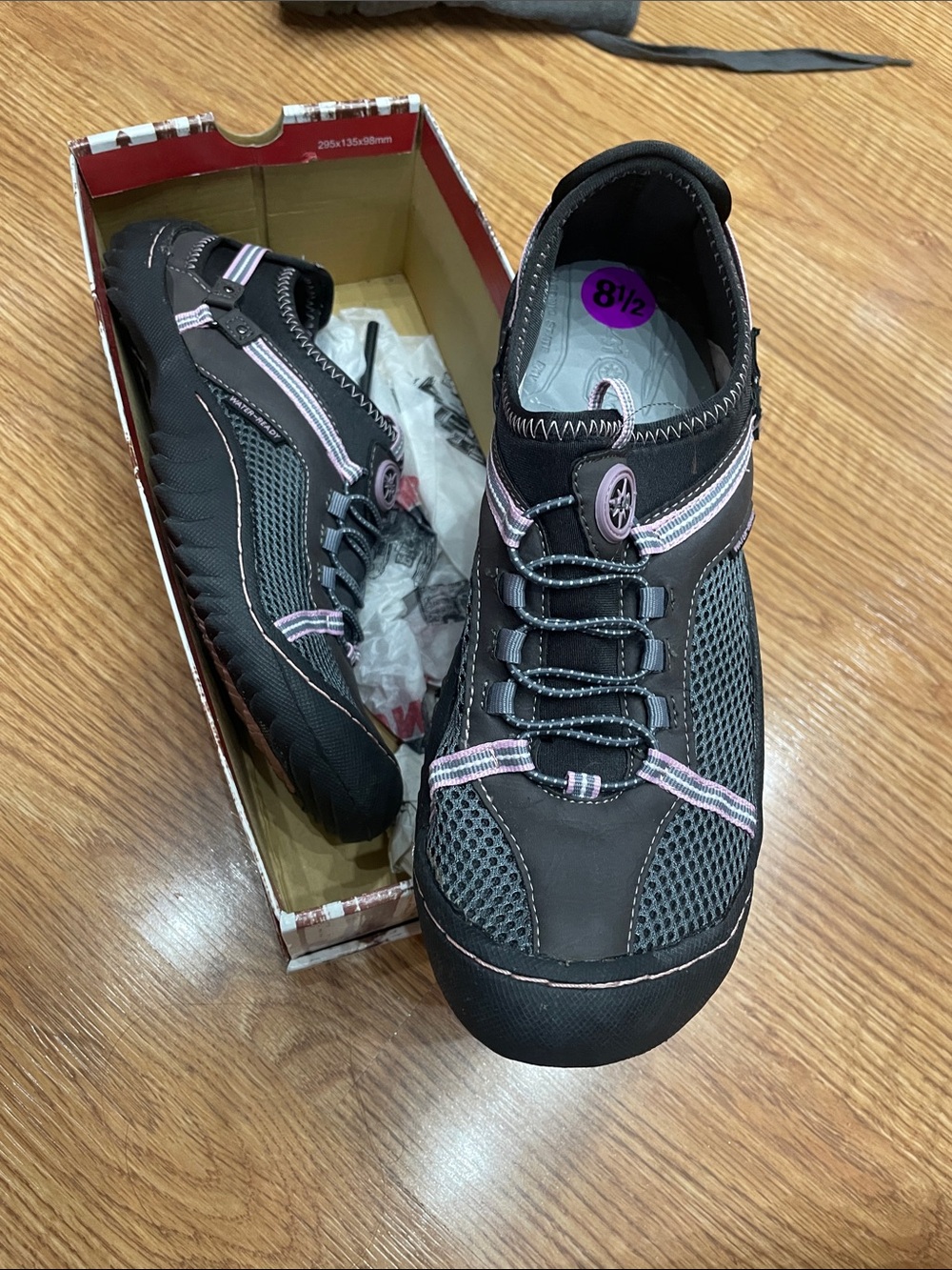 Comfort Mesh Slip-On Water shoes for Women